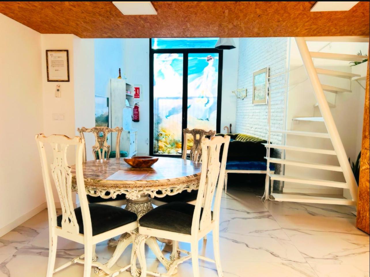 Loft Con Mucha Luz En El Centro Barrio Ruzafa * Valence